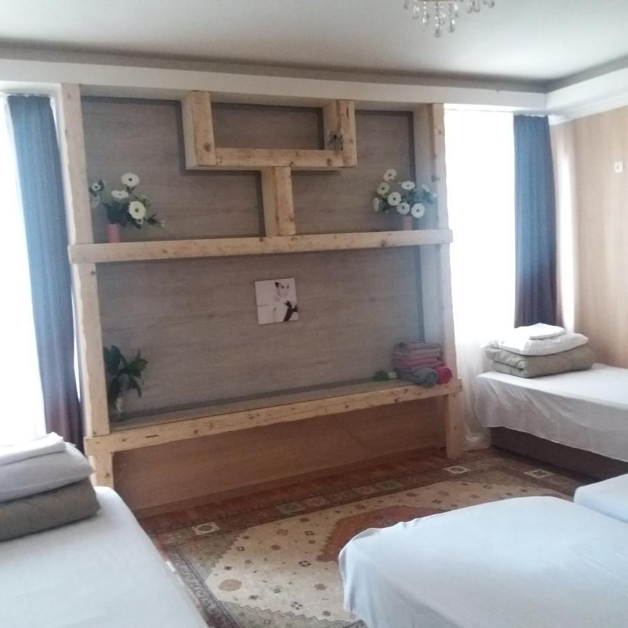 Hostel Anna Borjomi Eksteriør billede